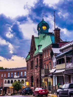 downtown Almonte