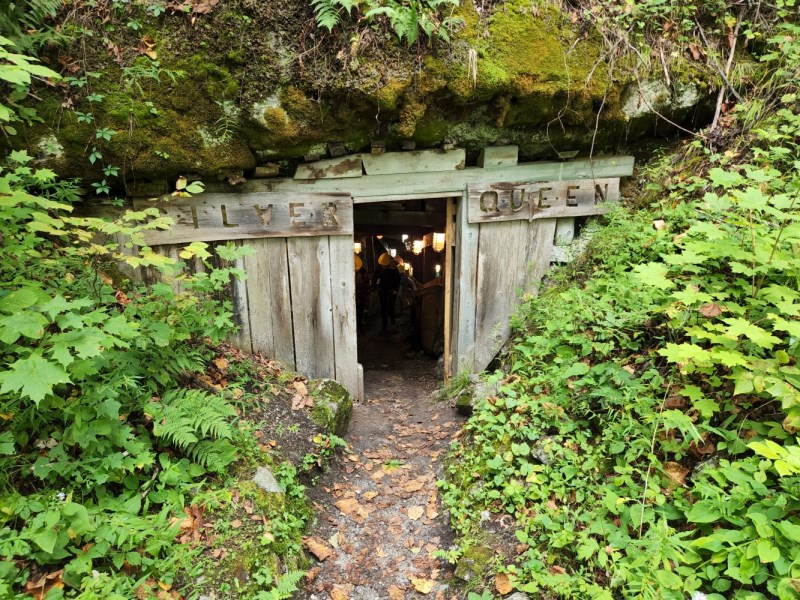 Sliver Queen Mica Mine