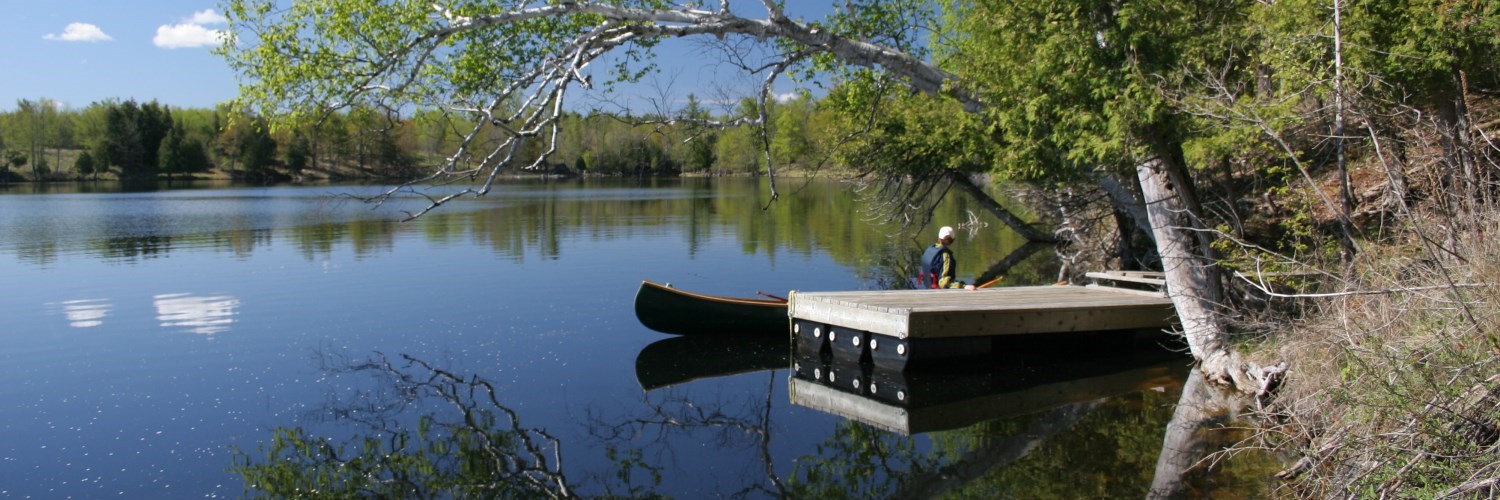 a person launch a boar on the water